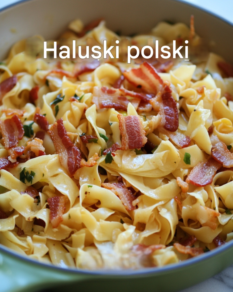 Polskie Haluski (Smażona Kapusta i Makaron)